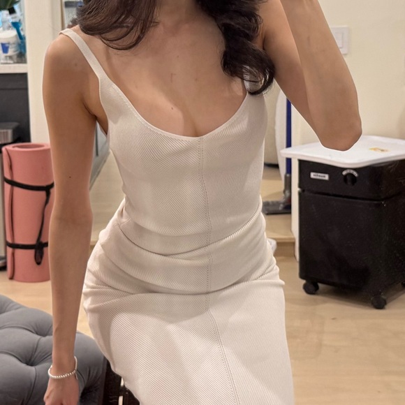 Meshki Cream Ribbed Knit Tank - Picture 3 of 10